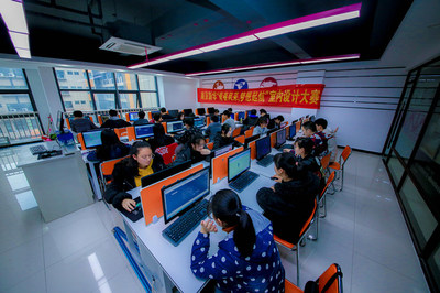 動漫游戲開發(fā)新秀 全國互聯(lián)網職業(yè)技能大賽的青春風采