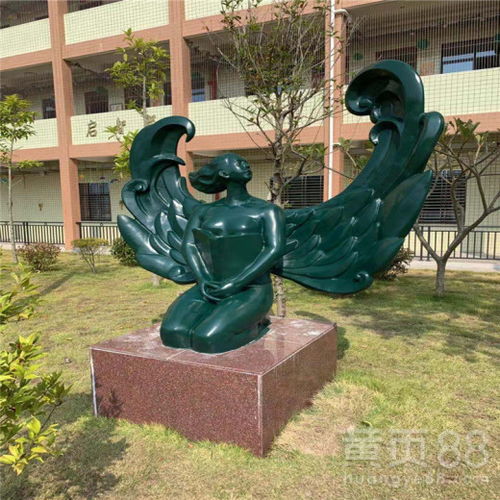 廣東玻璃鋼雕塑廠家定制校園景觀人物雕塑制品——傳統(tǒng)技藝與當(dāng)代教育的藝術(shù)融合